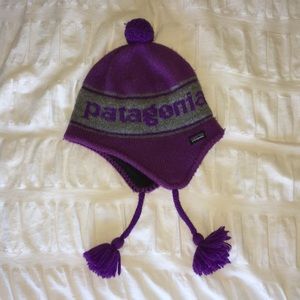 Patagonia girl’s winter hat